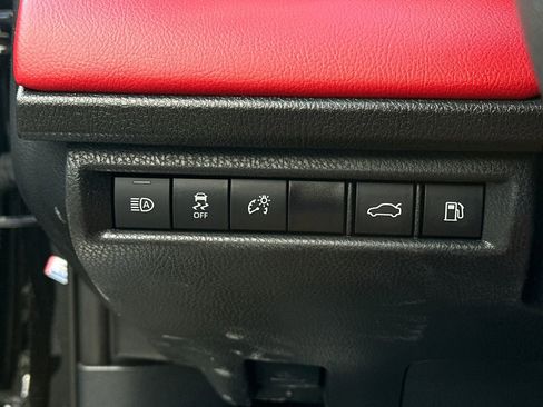Used 2025 Toyota Camry XSE FWD image 20