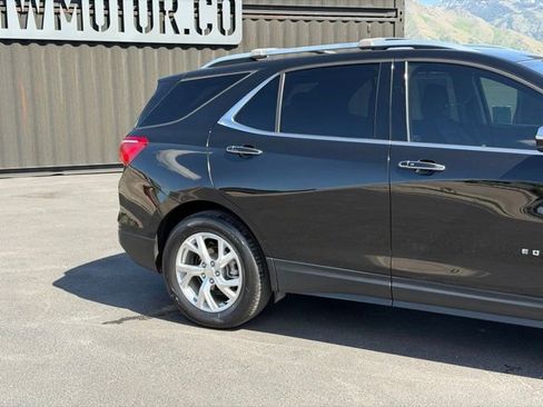 Used 2021 Chevrolet Equinox Premier AWD/4WD image 4