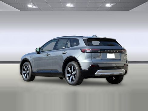 New 2026 Honda Prologue Touring image 3