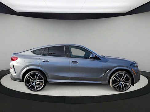 New 2026 BMW X6 xDrive40i image 9
