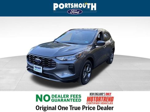 Used 2025 Ford Escape ST-Line w/ Tech Pack #1 image 17