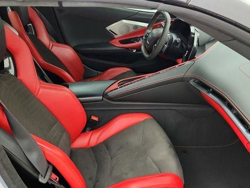 Used 2021 Chevrolet Corvette Stingray Premium Conv w/ Z51 Performance Package image 26