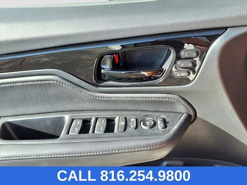 Used 2023 Honda Odyssey Touring image 29