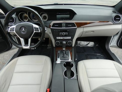 Used 2015 Mercedes-Benz C 350 Coupe image 21