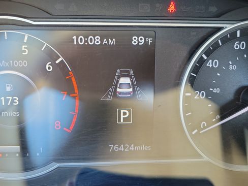 Used 2024 Nissan Versa SR w/ Trunk Package FWD image 22