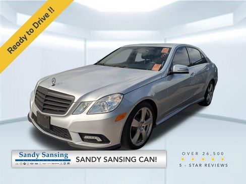 Used 2011 Mercedes-Benz E 350 4MATIC Sedan image 1