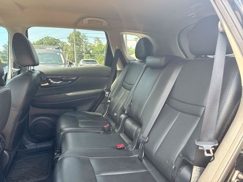 Used 2020 Nissan Rogue SL AWD/4WD image 19