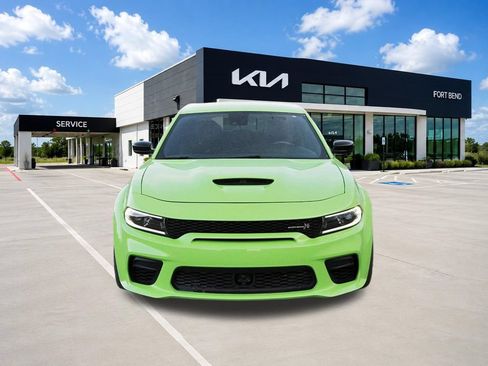 Used 2023 Dodge Charger Scat Pack RWD image 2