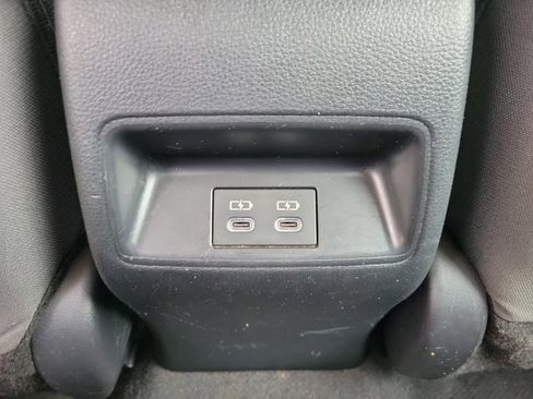 Used 2024 Toyota Corolla LE image 11