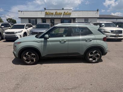 Used 2025 Hyundai Venue SEL