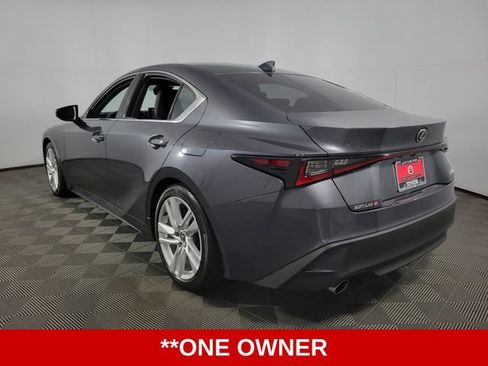 Used 2025 Lexus IS 300 w/ Comfort Package RWD image 6
