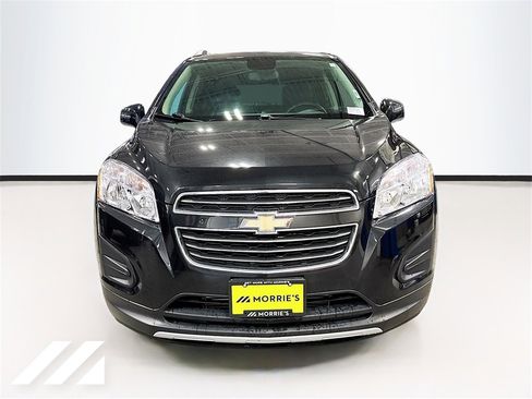 Used 2015 Chevrolet Trax LT image 2