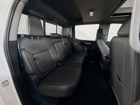 New 2026 Chevrolet Silverado 1500 LT Trail Boss w/ LT Trail Boss Premium Package AWD/4WD image 31