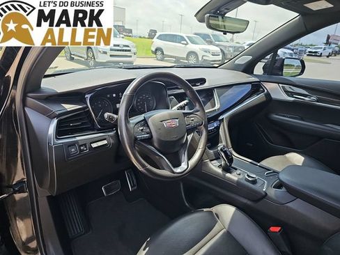 Used 2023 Cadillac XT6 Sport w/ Technology Package AWD/4WD image 10