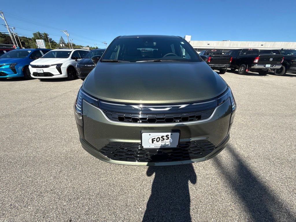 New 2027 Chrysler Pacifica Select FWD image 8