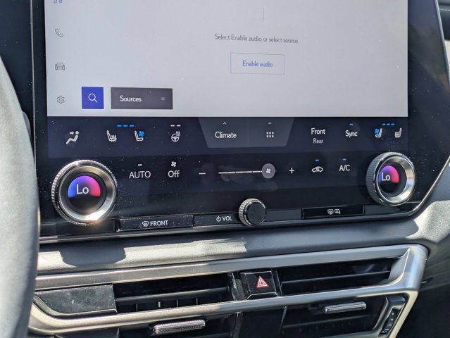 Used 2023 Lexus RX 350h w/ Accessory Package (Z1) AWD/4WD image 25