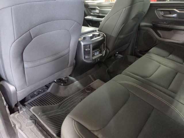 Used 2025 RAM 1500 Big Horn AWD/4WD image 27