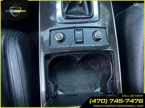 Used 2017 INFINITI QX70 2WD w/ Premium Package image 27