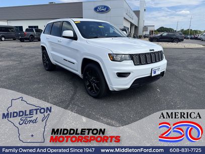 Used 2020 Jeep Grand Cherokee Altitude