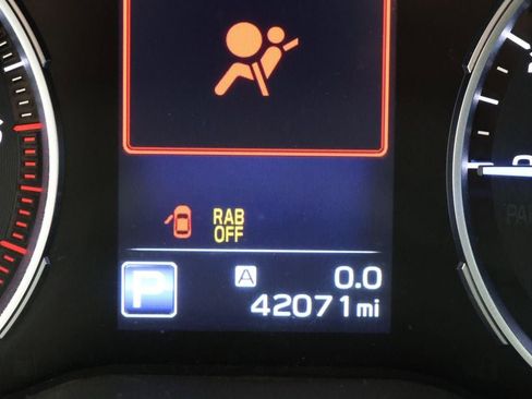 Used 2022 Subaru Ascent Limited w/ Technology Package image 20