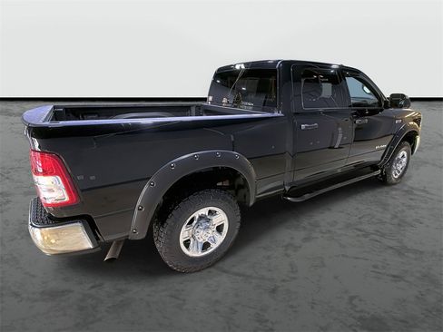 Used 2022 RAM 2500 Tradesman w/ Chrome Appearance Group image 4