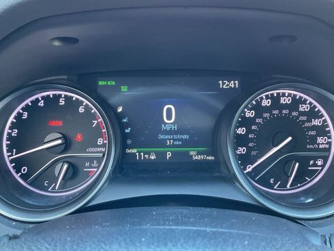 Used 2022 Toyota Camry SE w/ Convenience Package image 12