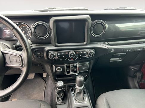 Used 2021 Jeep Wrangler Unlimited Sport image 11
