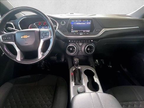Used 2019 Chevrolet Blazer L FWD image 12