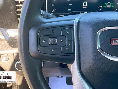 Used 2025 GMC Sierra 1500 SLT image 18