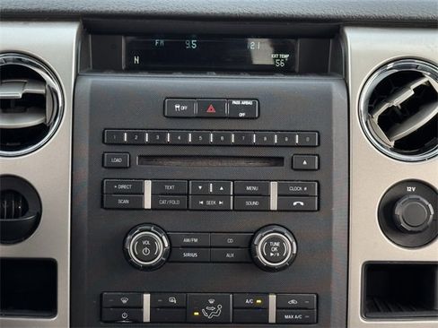 Used 2011 Ford F150 XLT w/ XLT Convenience Pkg image 16