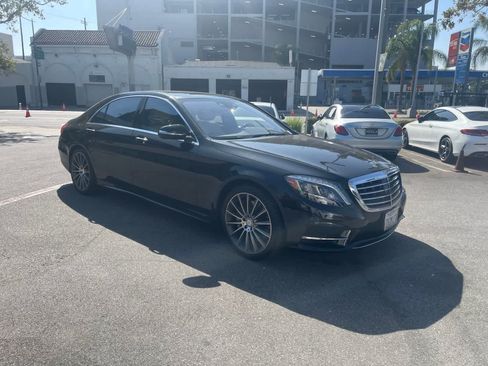 Used 2016 Mercedes-Benz S 550 Sedan image 2
