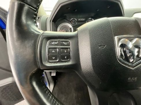 Used 2019 RAM 1500 Big Horn AWD/4WD image 16