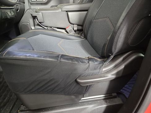 Used 2019 Chevrolet Silverado 1500 Custom w/ Custom Convenience Package image 28