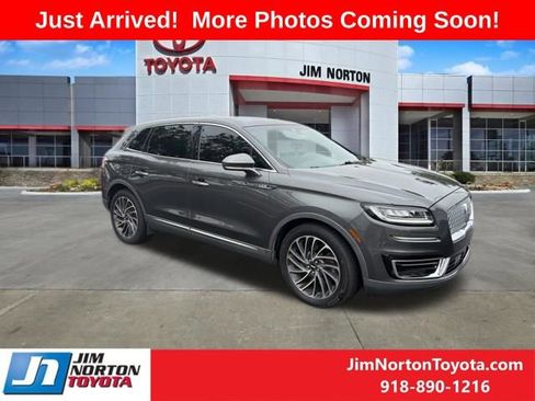 Used 2019 Lincoln Nautilus Reserve FWD image 1