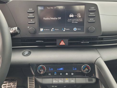 New 2026 Hyundai Elantra Sport image 18