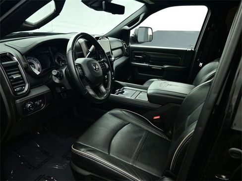 Used 2022 RAM 3500 Limited w/ Max Tow Package image 17