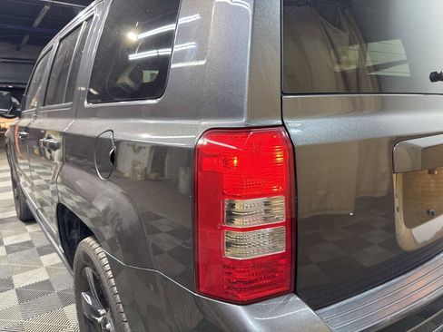 Used 2015 Jeep Patriot Sport w/ Power Value Group image 9