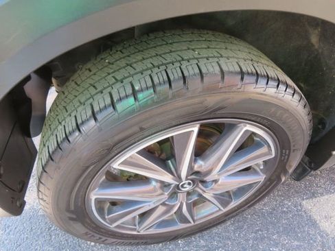 Used 2018 MAZDA CX-5 Touring image 12