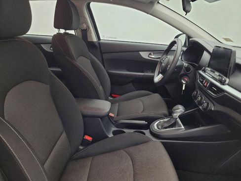 Used 2023 Kia Forte LXS FWD image 21