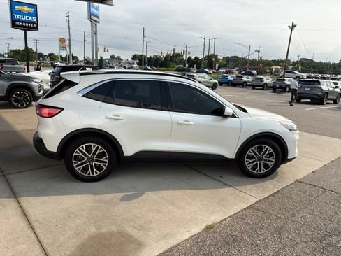 Used 2020 Ford Escape SEL FWD image 8