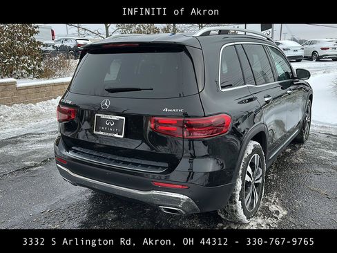 Used 2024 Mercedes-Benz GLB 250 4MATIC image 13