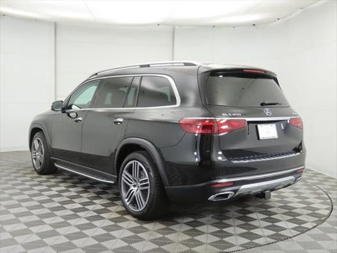 New 2026 Mercedes-Benz GLS 450 4MATIC image 7