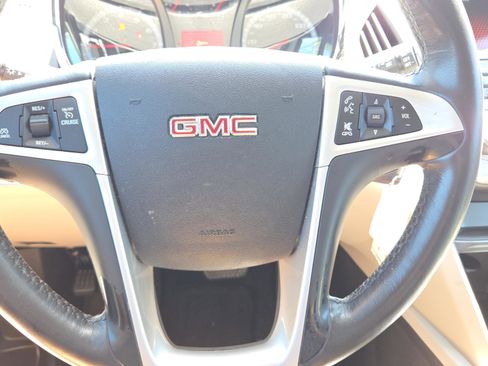 Used 2017 GMC Terrain SLT w/ Open Road Package FWD image 25
