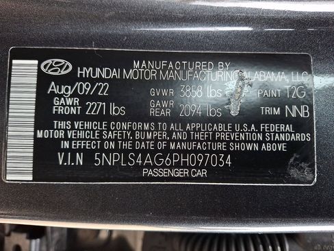 Used 2023 Hyundai Elantra SEL w/ Convenience Package FWD image 27