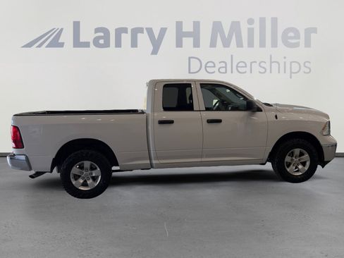 Used 2022 RAM 1500 Tradesman w/ Chrome Appearance Group AWD/4WD image 6