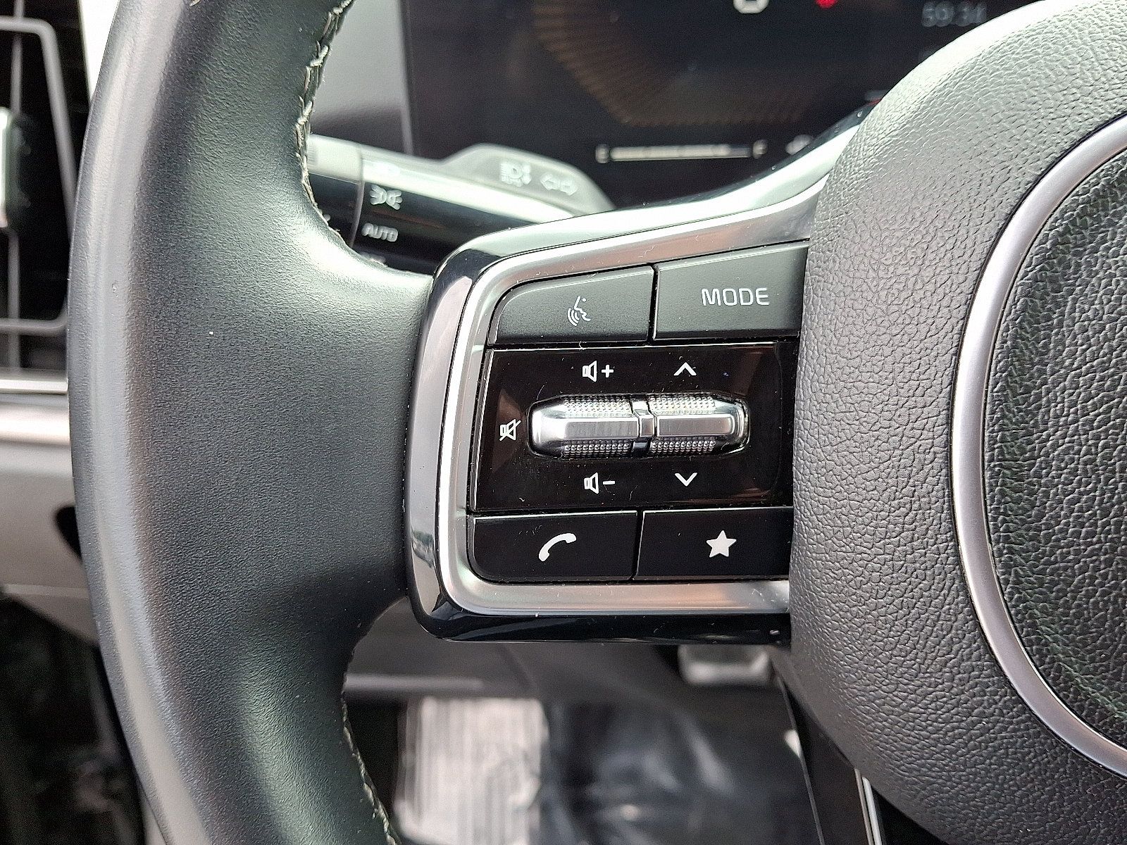 Certified 2024 Kia Sorento S AWD/4WD image 21