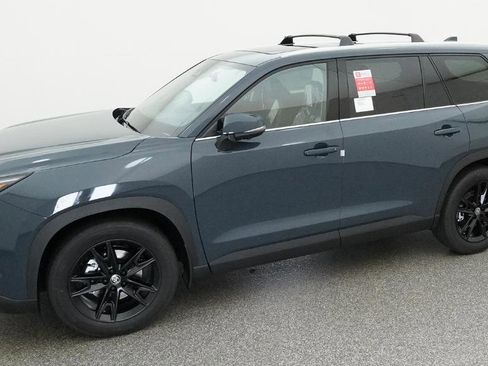 New 2026 Toyota Grand Highlander AWD image 5