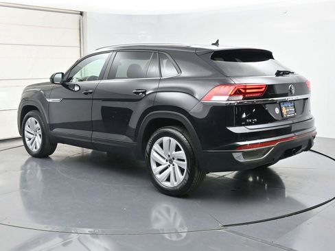 Used 2023 Volkswagen Atlas Cross Sport SE w/ Panoramic Sunroof Package AWD/4WD image 23