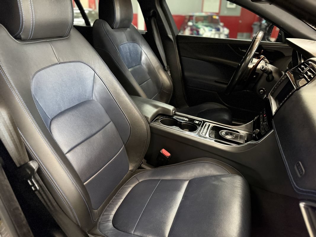 Used 2017 Jaguar XE R-Sport RWD image 25