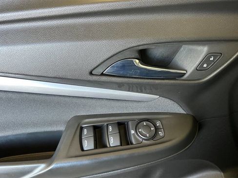 Used 2023 Chevrolet Bolt EUV LT w/ Driver Confidence Package image 11